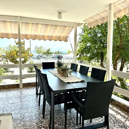 Villa Fofo - Beautiful Sea Front With 650m2 Garden *