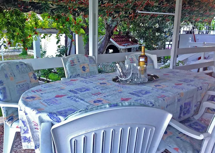 Fofo - Beautiful Sea Front With 650m2 Garden Nea Kallikrateia