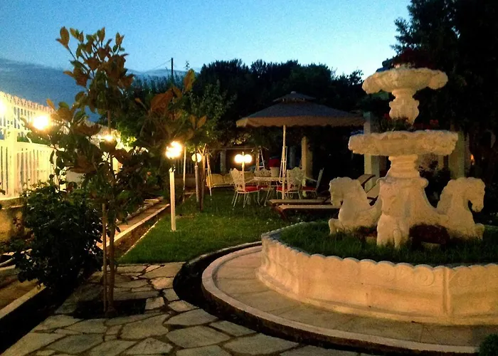 Fofo - Beautiful Sea Front With 650m2 Garden Willa *