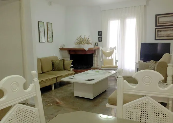 Fofo - Beautiful Sea Front With 650m2 Garden Willa *