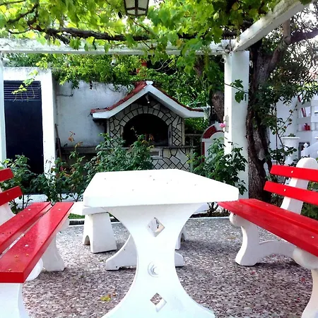 Fofo - Beautiful Sea Front With 650m2 Garden Villa Nea Kallikrateia