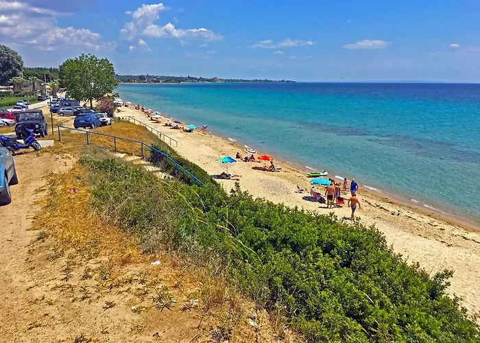 Fofo - Beautiful Sea Front With 650m2 Garden Vila *