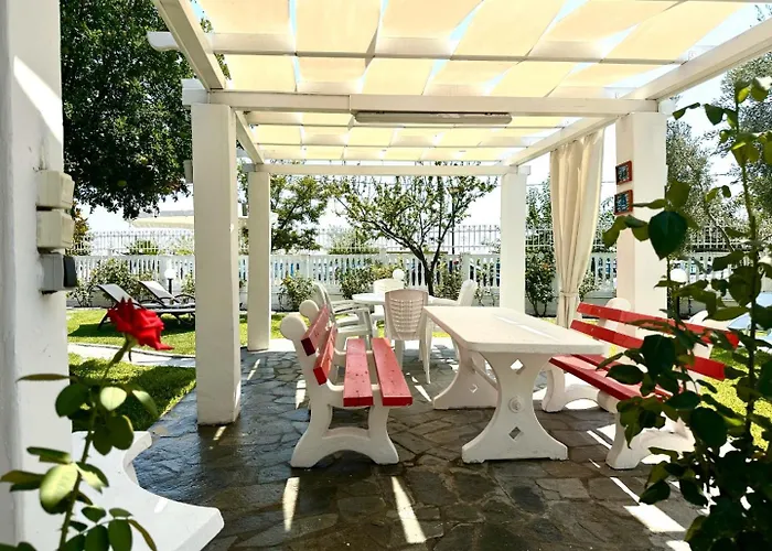 Fofo - Beautiful Sea Front With 650m2 Garden Вилла *
