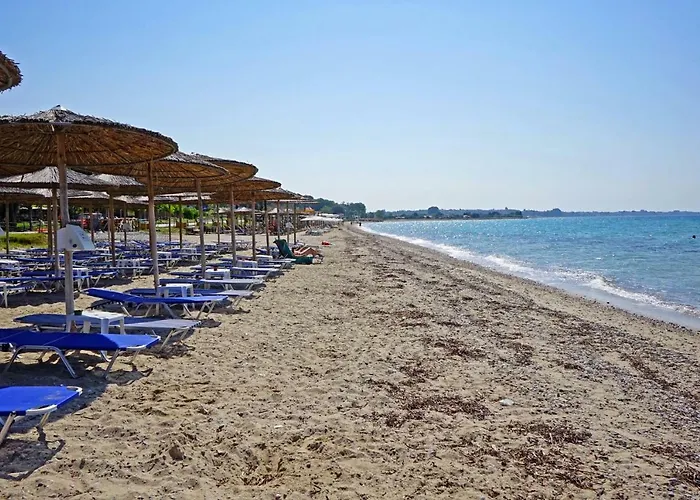 Fofo - Beautiful Sea Front With 650m2 Garden Вилла *